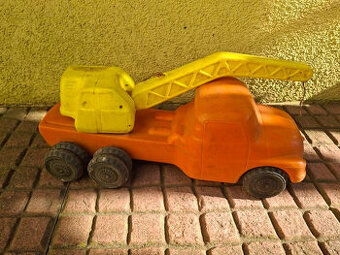 Stará hračka Tatra 138 jeřáb