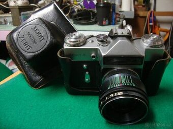 Foto fotoaparát Zenit-E objektiv HELIOS 44-2 2/58MM pouzdro
