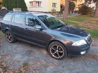 Škoda Octavia 1.9 TDI 77kw.