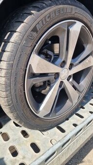 Peugeot 308 gtline 1.2 96kw HNY  barva KTVD