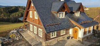 Tradiční roubenky z masivního smrkového dřeva