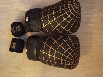 Boxerské rukavice a bandáže
