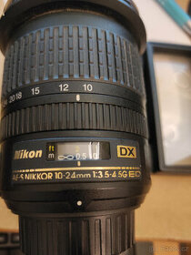 Prodám fotoaparat Nikon D7100