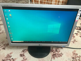 Prodám monitor LG Flatron W2042S-SF - 1