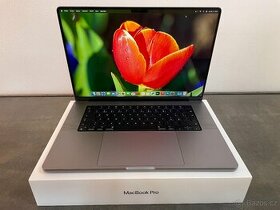 MacBook Pro 16" 2021 M1 Pro 16GB / 500GB SSD