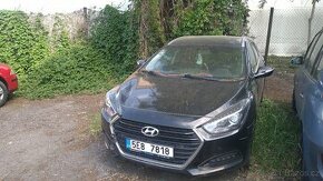 Hyundai I40 1.7CRDI 104kw-poškozený motor