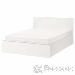 160x200, postel Malm Ikea s uloženým prostorem a nočním stol