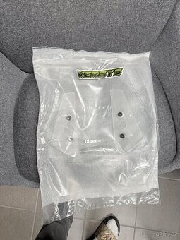 Plexi štít originální na Kawasaki Versys (nový).