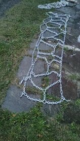 Řetězy pro nákladní vozidla a autobus