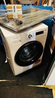 Ani ne rok použitá PRAČKA Whirlpool FFS 7259