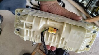 Airbag spolujezdce originální Škoda Octavia 4, Scala, kamiq