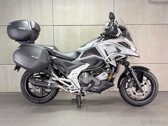 Honda NC 750 X DCT ABS - ČR / 1. MAJ / 4844 KM / TOP VÝBAVA