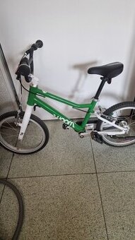 Dětské kolo Woom 3 + stojánek + nosič