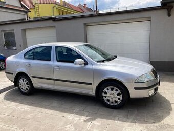 Škoda Octavia 1,6 MPI-75kw,