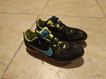 Tretry Nike