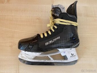 Brusle Bauer Supreme Shadow