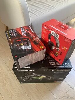 F1 volant Ferrari Trusthmaster pro Xbox + pedály + stojan