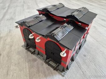 LEGO 10027 VLAK 9V - Train Engine Shed