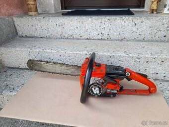 Historická motorová pila Homelite VA super mini