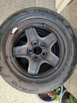 4xplechová kola 6.5Jx16H2 ET39 + letni GoodYear
