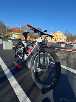 Trek X-Caliber 8 2022