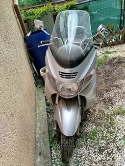 Prodám skútr Suzuki Burgman 400