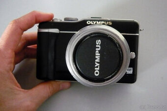 Olympus PEN E-PL1, černý + objektiv 14-42mm a příslušenství