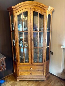 Rustikální skříň (komoda)