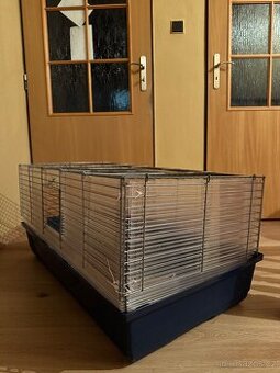 Klec pro králíka s vybavením