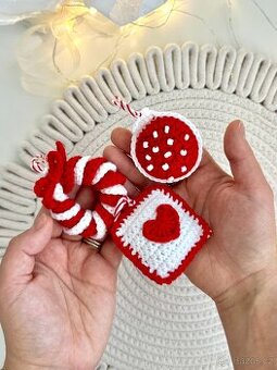 Háčkované vánoční ozdoby – sada dekorací