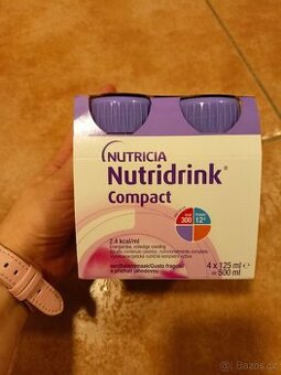 Nutridrink s jahodovou příchutí