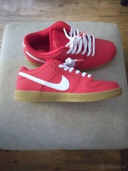 Červené boty Nike vel.46 nové