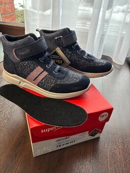 Nové superfit 35 Kotníčkové Goretex