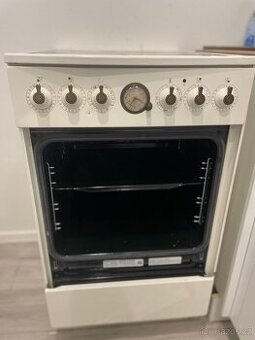 Sporak GORENJE GECS5B70CLI (2 roky stary,minim.vyuzity,vada)