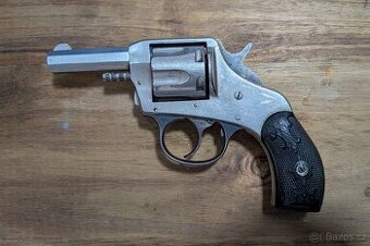 Harrington Richardson American double action 32 Long