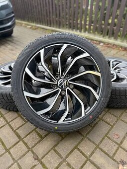 ORIGINÁL Alu Volkswagen Ventura R17, 5x112 - NOVÉ ZIMNÍ PNEU
