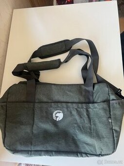 Cestovní lehká taška