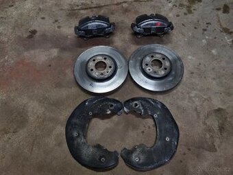Přední brzda Audi A5 320mm