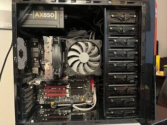 Intel Core i7-2600K + ASUS Maximus IV Extreme - Z