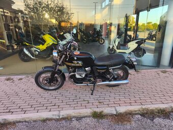 Moto Guzzi V7 750 Special(2010) jen 16tis.km SUPER CENA
