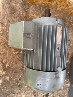 Elektromotor 4,6kW 2900ot - 1