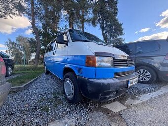 VW Transporter 2.4D SYNCRO