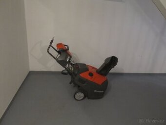 Sněhová fréza Husqvarna ST 121E