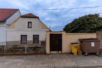 Prodej rodinného domu 2+1- Hlohovec, okr. Břeclav