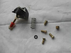 Ford Sierra 1.8 OHC sada karburátoru NOVÁ ORIGINAL