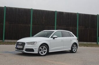 Audi A3 Sportback 1.4 TFSI e-tron Sport S AJ NA SPLÁTKY