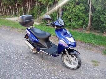 Prodám skútr OLIVER CITY 50 2T r.v 2006