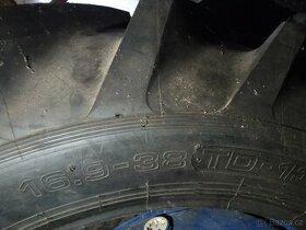 Traktorové pneu nová 16.9-38