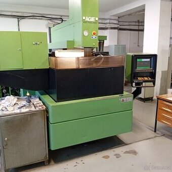 Hloubicka AgieTron 200c