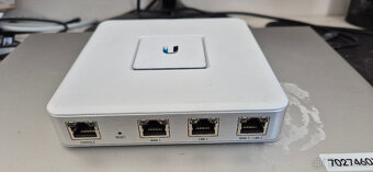 Ubiquiti Unifi USG (Unifi Security Gateway)